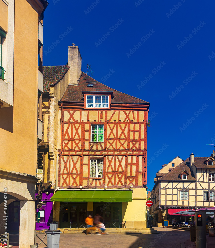 Obraz premium Half-timbered houses in an old European city Chalon-sur-saone. France