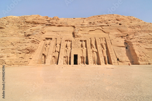 Konstfotografi Abu Simbel Temple of Pharaoh Ramesses II  the Great on the banks of the Nile in