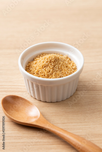 テーブルに置かれた甜菜糖