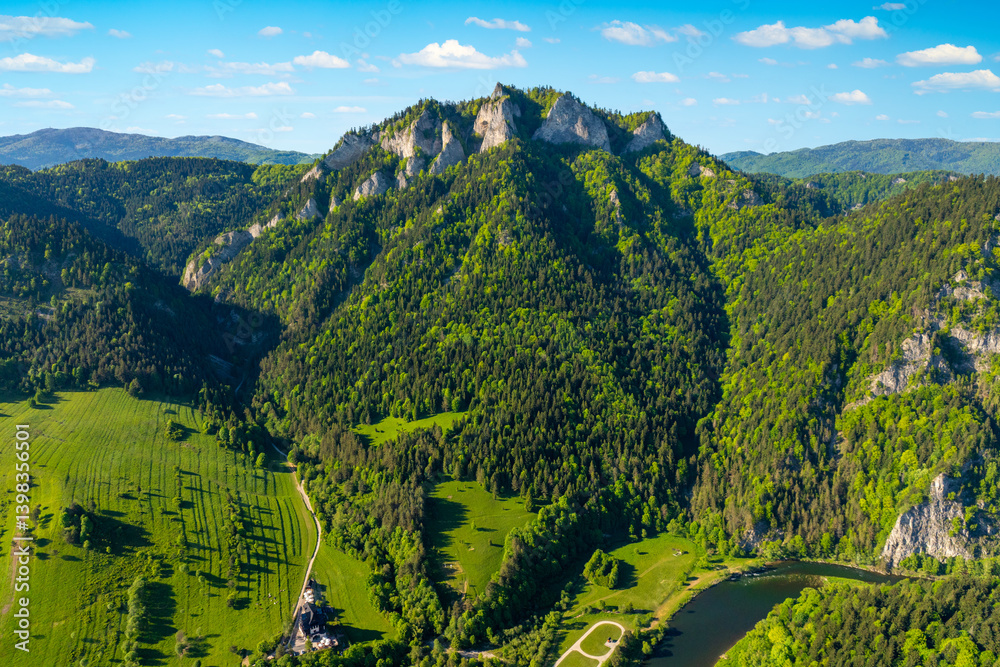 Summer view of the Three Crowns in the Pieniny National Park at the foot of the Tatra Mountains. Poland