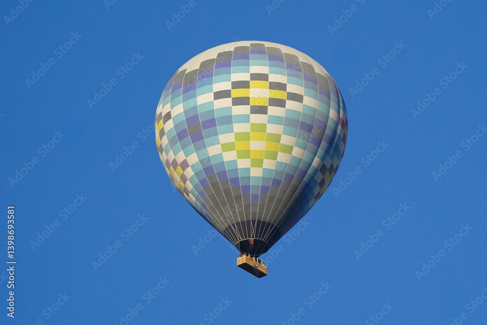 Obraz premium Hot Air Balloon in Cappadocia, Nevsehir, Turkiye