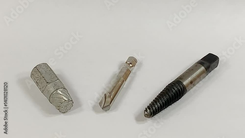 Types of screw extractors
