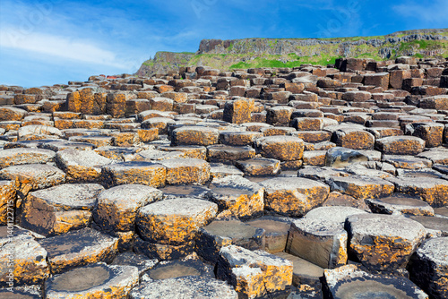 Obraz na płótnie The basalt columns in County Antrim, Northern Ireland, known as the Giant's Causeway w salonie