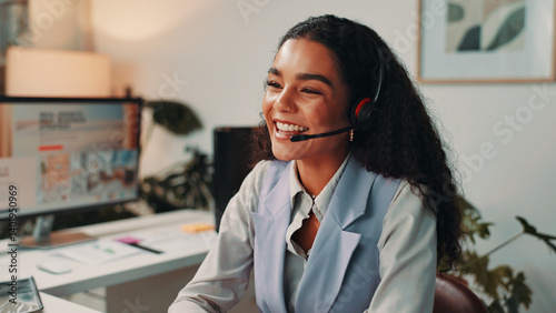 Konstfotografi Customer support, happy and business woman on computer for virtual meeting, talking and interview