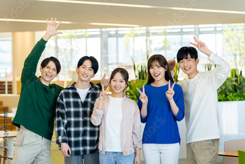 Fotografija 大学生のポートレート　撮影協力：学校法人電波学園　東京電子専門学校