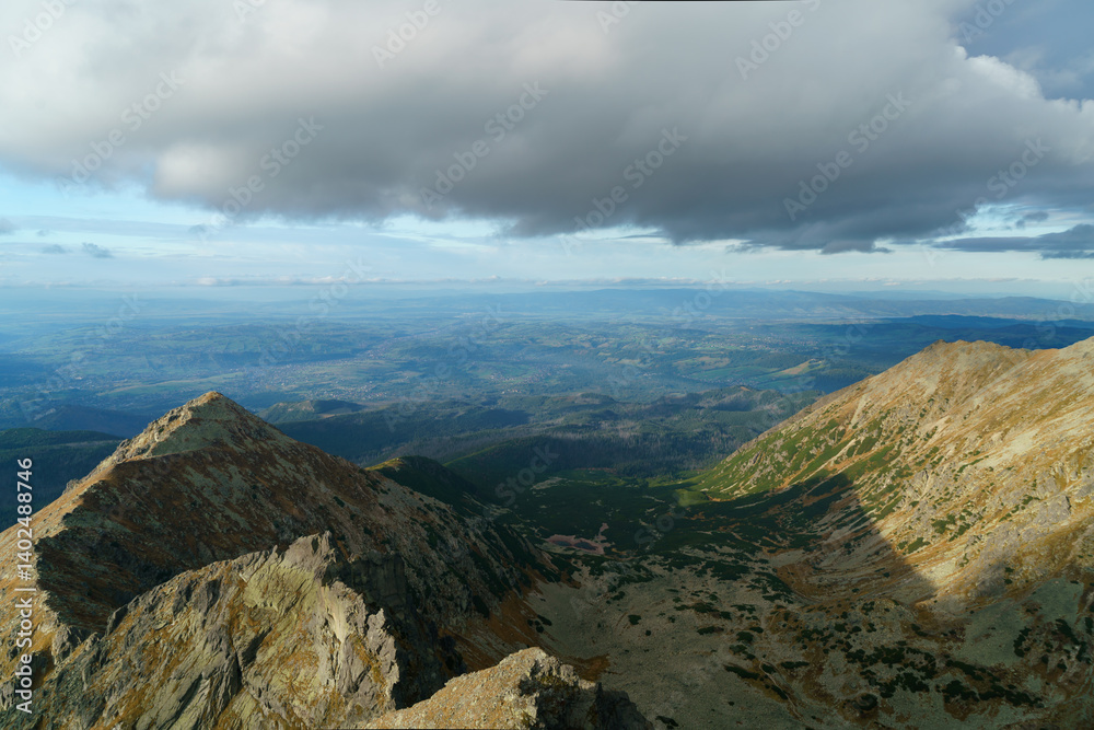 Fototapeta premium Sweeping Tatra Mountain Vistas - High-Definition