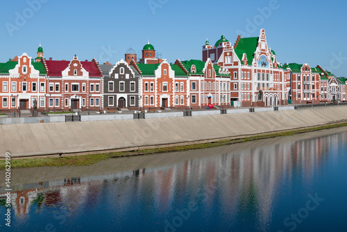 Obraz na płótnie Amsterdam modern city embankment on a sunny August day, Yoshkar-Ola w salonie