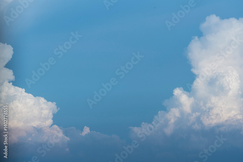 Fototapeta Naklejka Na Ścianę i Meble -  blue sky with clouds