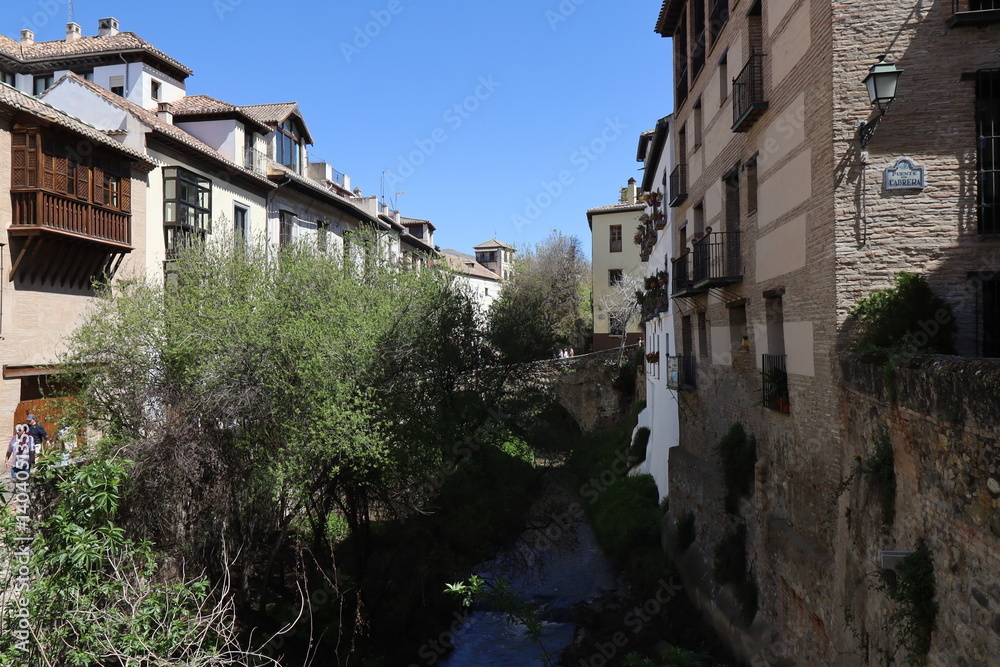 Bâtiment typique, vue de l'extérieur, ville de Grenade, région d'Andalousie, Espagne