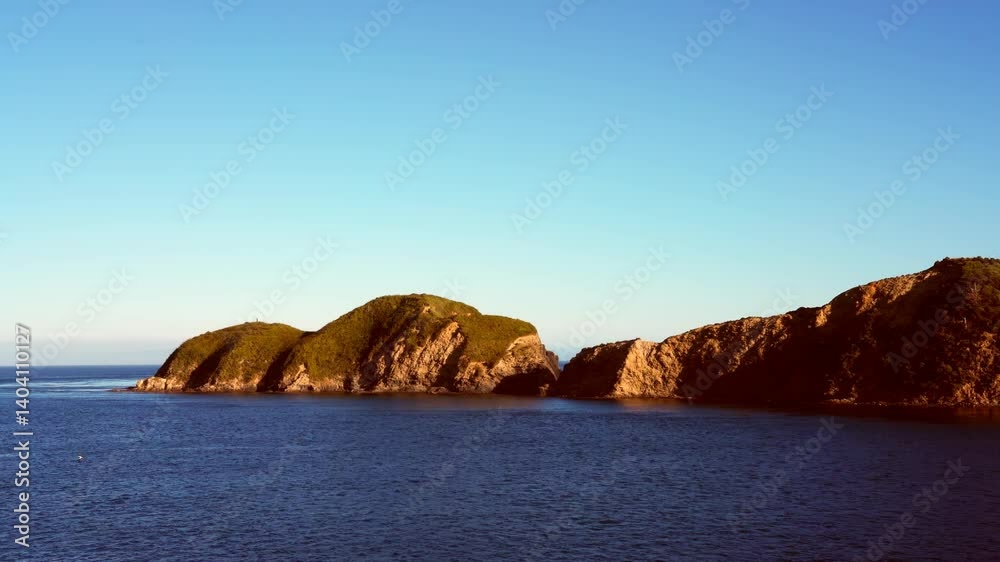 Scenic Landscape of the Marlborough Sounds – Breathtaking Coastal Beauty in New Zealand
Scenic Landscape of the Marlborough Sounds – Breathtaking Coastal Beauty in New Zealand