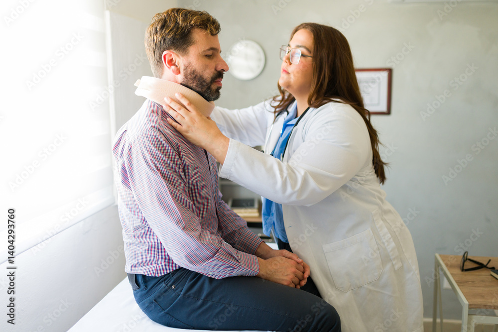 Obraz premium Medical professional fitting neck brace on whiplash patient during clinical examination, providing careful treatment and support