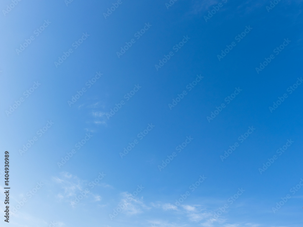 Fototapeta premium 春の山から 青空と雲135