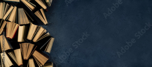 Cuadro en lienzo Book background with copy space