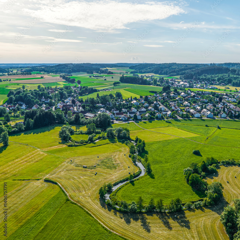 Romantischer Sommerabend im schwäbischen Schmuttertal rund um Diedorf bei Augsburg