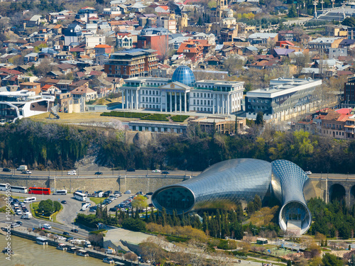 Obraz na płótnie Tbilisi Concert Hall and Rike Park Aerial in Autumn w salonie