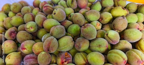 a group of close up fresh peaches