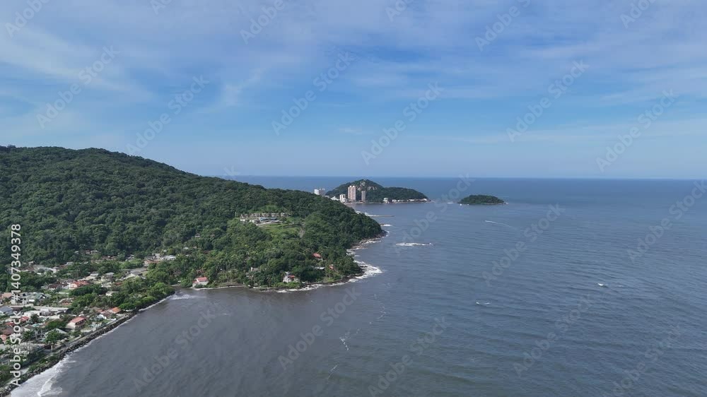 Uma imagem aérea do Litoral Paranaense, Caiobá, Matinhos, Paraná. 