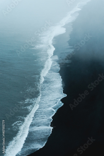 Obraz na płótnie Aerial and moody view of the Reynisfjara Black Beach of Vik, Iceland w salonie