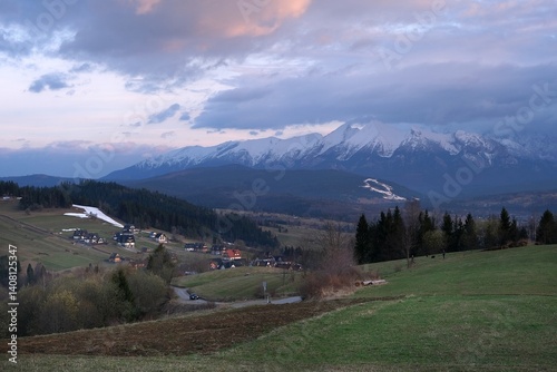 Obraz na płótnie Panorama from Litwinka peak (Czarna Gora) with snow-capped Tatras mountains, Lesser Poland, Poland w salonie