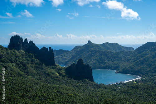 Obraz na płótnie Stunning view of Hatiheu Bay and beach, Nuku Hiva, Marquesas Islands. French Polynesia w salonie
