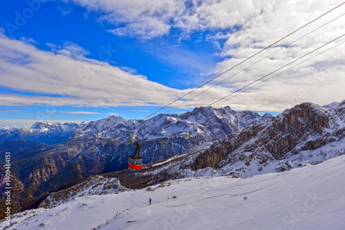 Obraz na płótnie Die Alpspitzbahn bei Garmisch-Partenkirchen (Bayern) w salonie