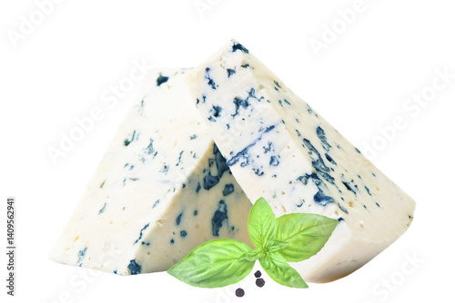 Obraz na płótnie Blue cheese isolated on white background w salonie