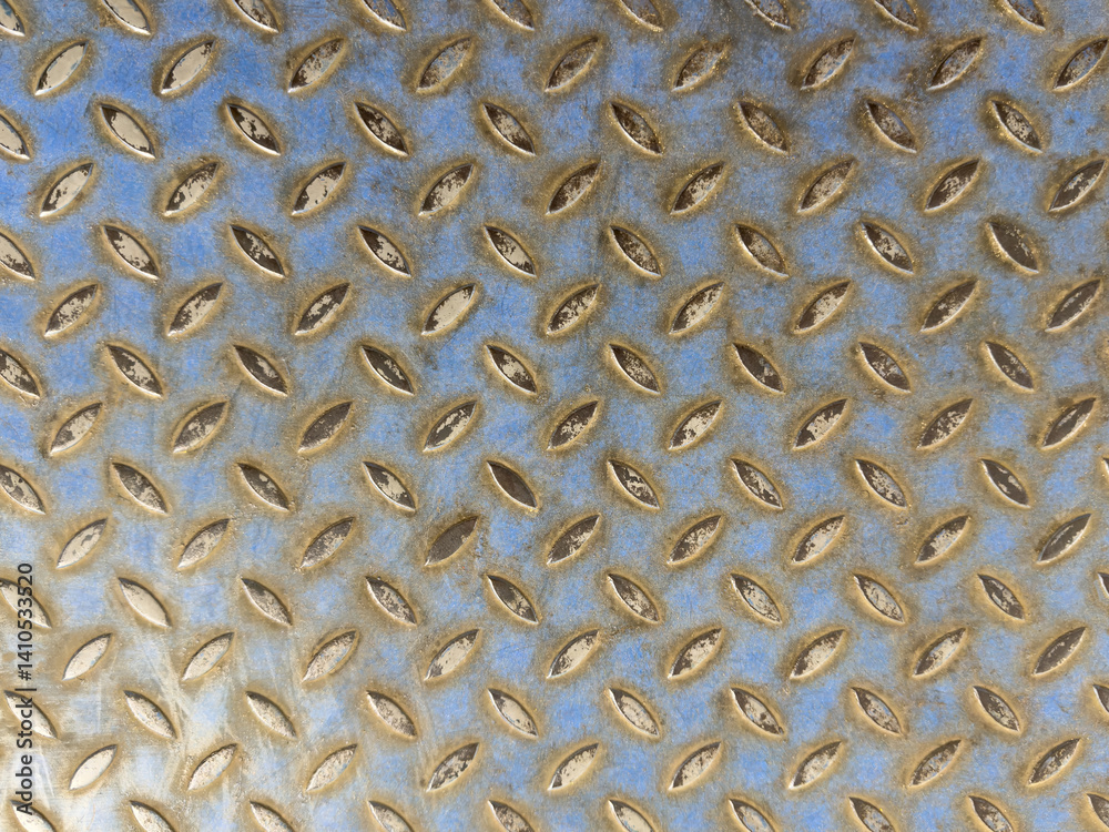Corroded metal pattern
