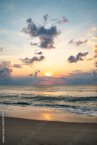 Billede på lærred Rodanthe beach, outer banks, north carolina, OBX, sunrise
