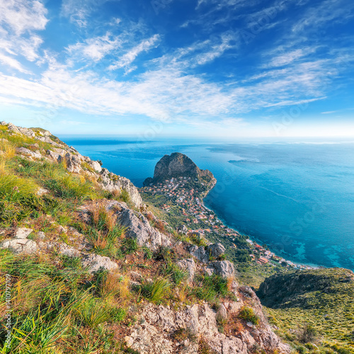 Obraz na płótnie Spectacular view of Santa Flavia town with cape Zafferano and national park Orientata Pizzo Cane. w salonie