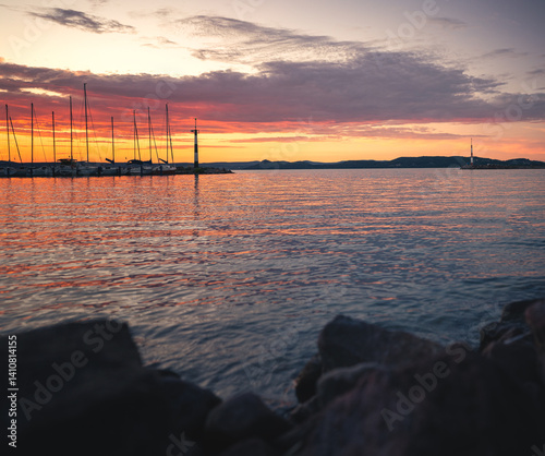 Obraz na płótnie Sunset over lake Balaton, Hungary w salonie