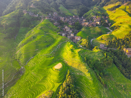 Fotografie Top drone close up view on the Longji rice terraces in Guangxi province, China