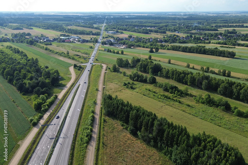 Obraz na płótnie Freeway overpass bridge with moving vehicles w salonie