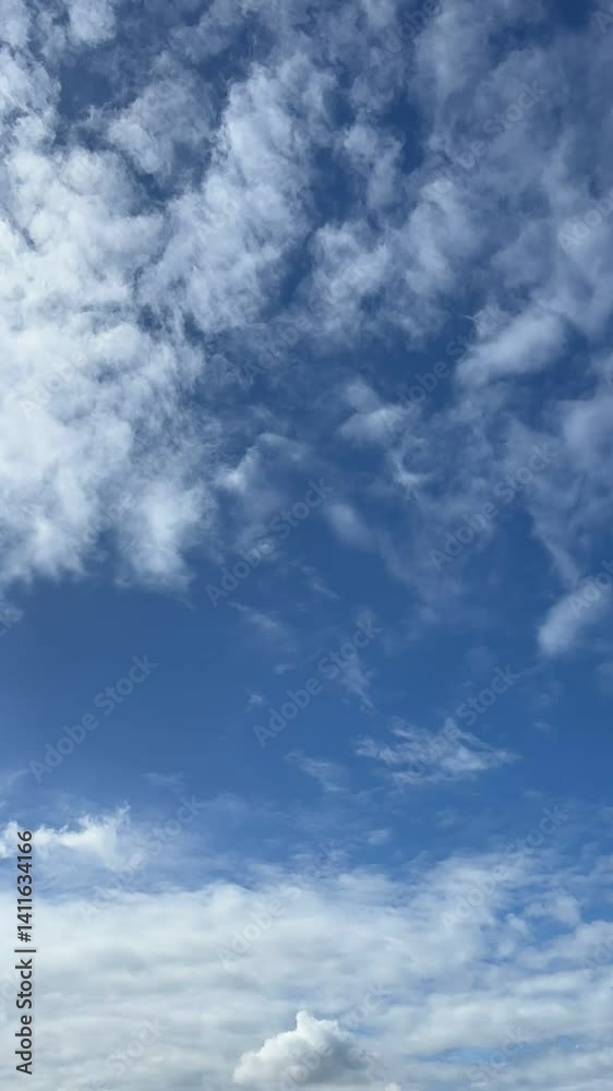 timelapse blue sky with clouds Stock Video timelapse blue sky with clouds Stock Video