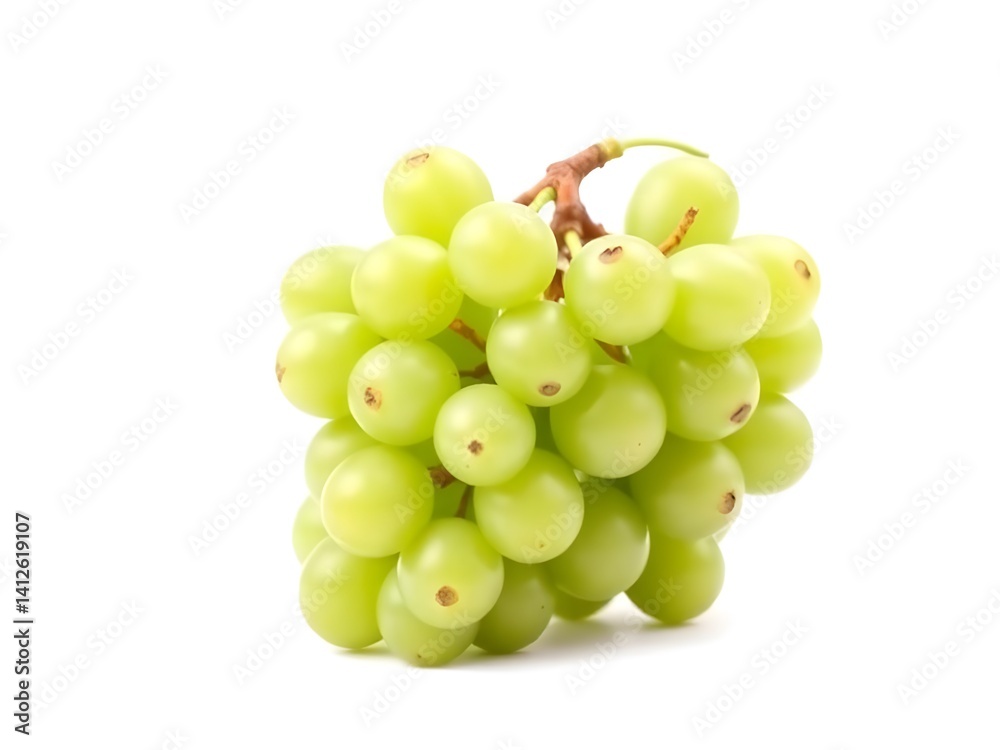 Fresh Green Grapes on White Background – High-Resolution Isolated Fruit Image Fresh Green Grapes on White Background – High-Resolution Isolated Fruit Image