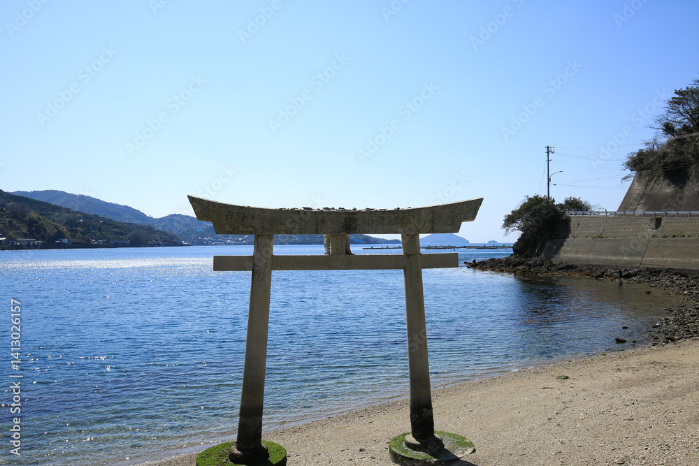 愛媛県八幡浜市 舌間厳島神社 海の鳥居