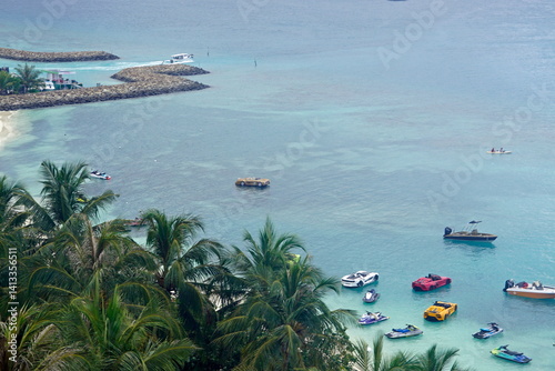 Obraz na płótnie aerial view of Sunny tropical beach paradise on the Maledives w salonie