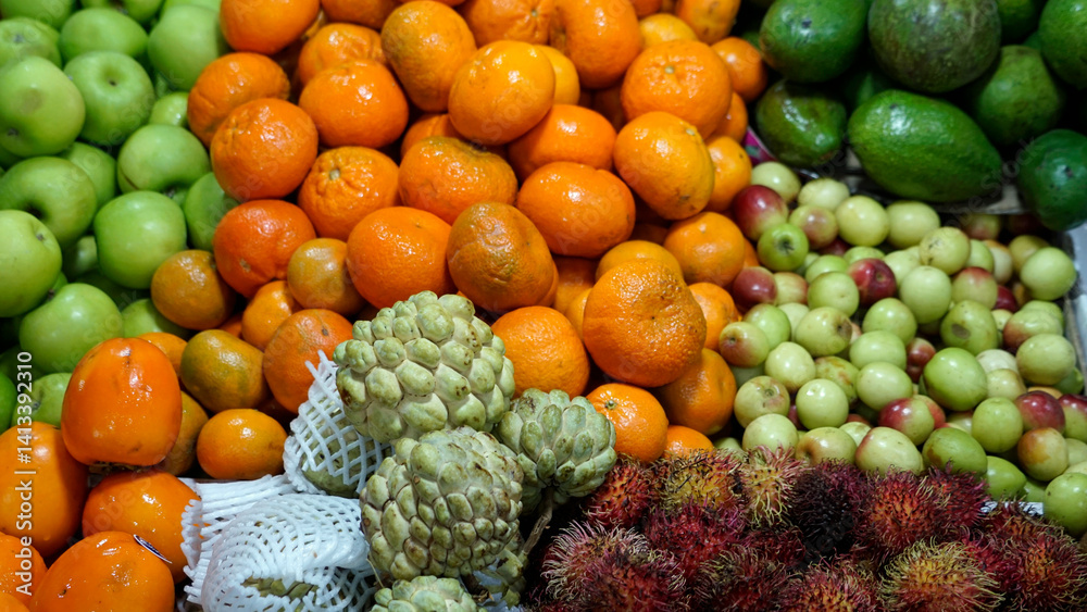 fresh fruits on the maldives farmers market
