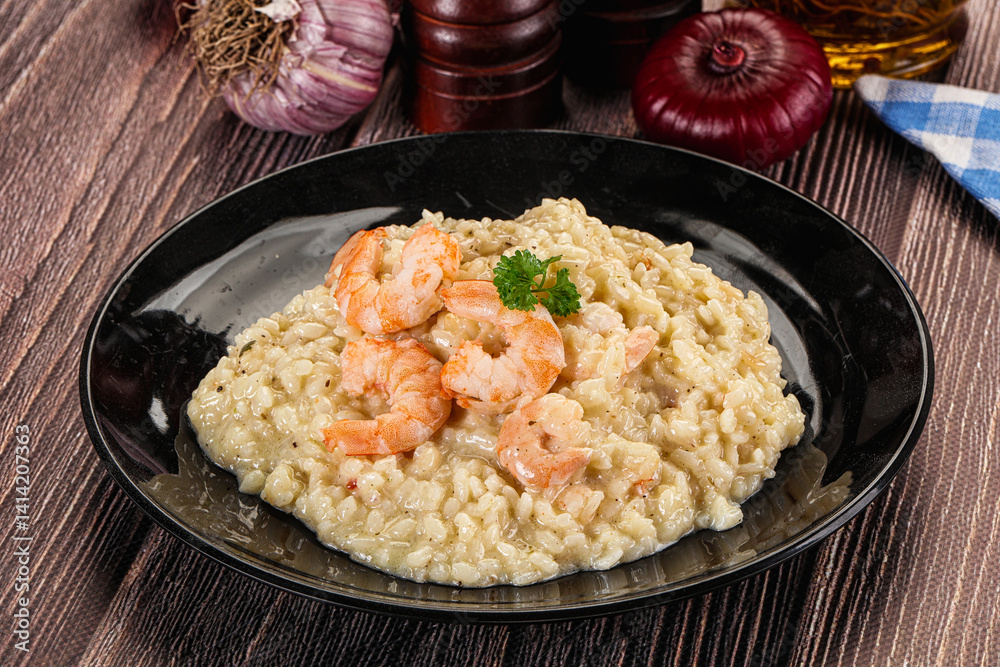 Gourmet risotto with prawn and cheese
