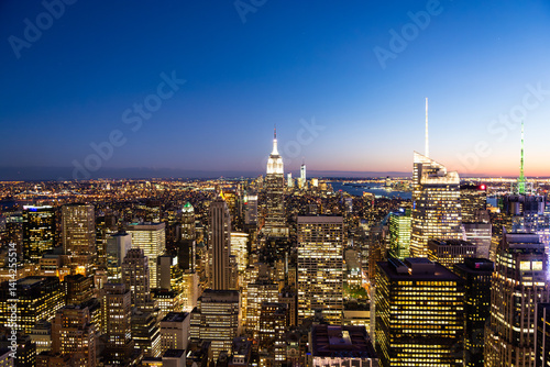 Obraz na płótnie aerial skyline of new york by night w salonie