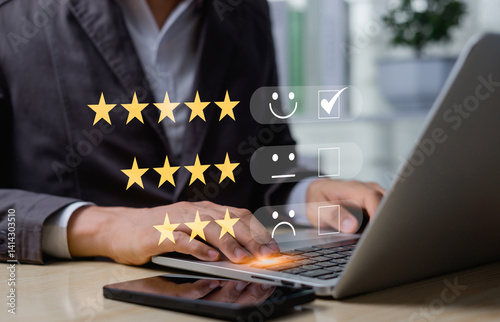 Service concept, online satisfaction survey and customer rating service, consumer's experience, give five-star rating and quality feedback, and the business reputation rating comes from the buyer.