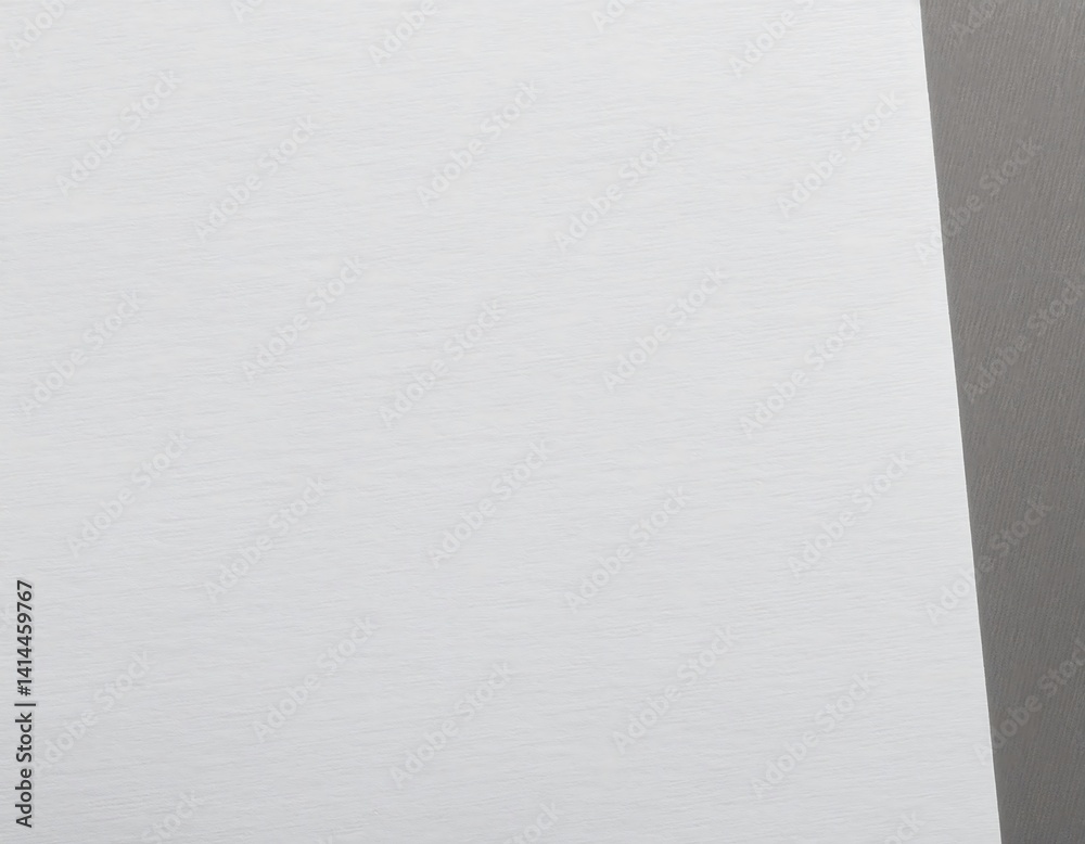 Fototapeta premium Empty White Notepaper Sheet – Blank Space for Writing or Sketching