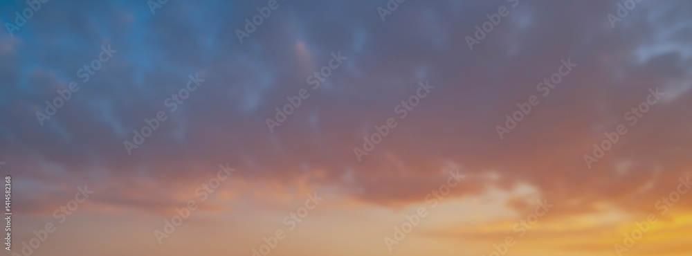 Fototapeta premium colorful and dramatic sunset clods.nature background