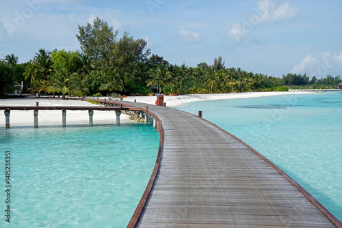 Fototapeta Naklejka Na Ścianę i Meble -  pier view on a maldive island