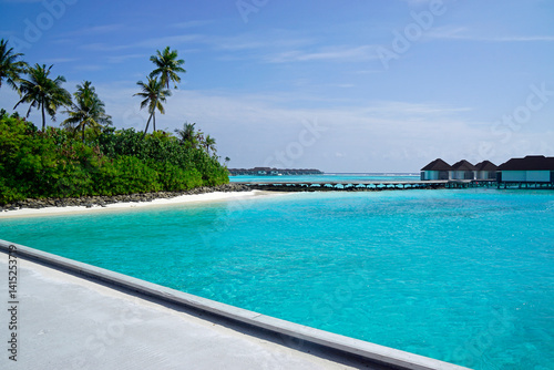Fototapeta Naklejka Na Ścianę i Meble -  water villas on a exotic maldives island
