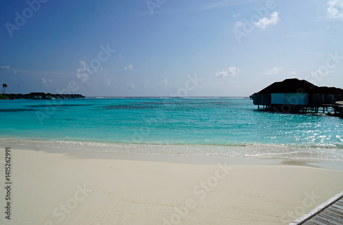 Fototapeta Naklejka Na Ścianę i Meble -  water villas on a exotic maldives island