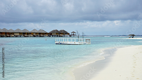 Fototapeta Naklejka Na Ścianę i Meble -  water villas on a exotic maldives island