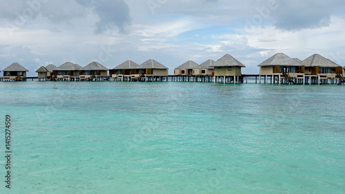 Fototapeta Naklejka Na Ścianę i Meble -  water villas on a exotic maldives island