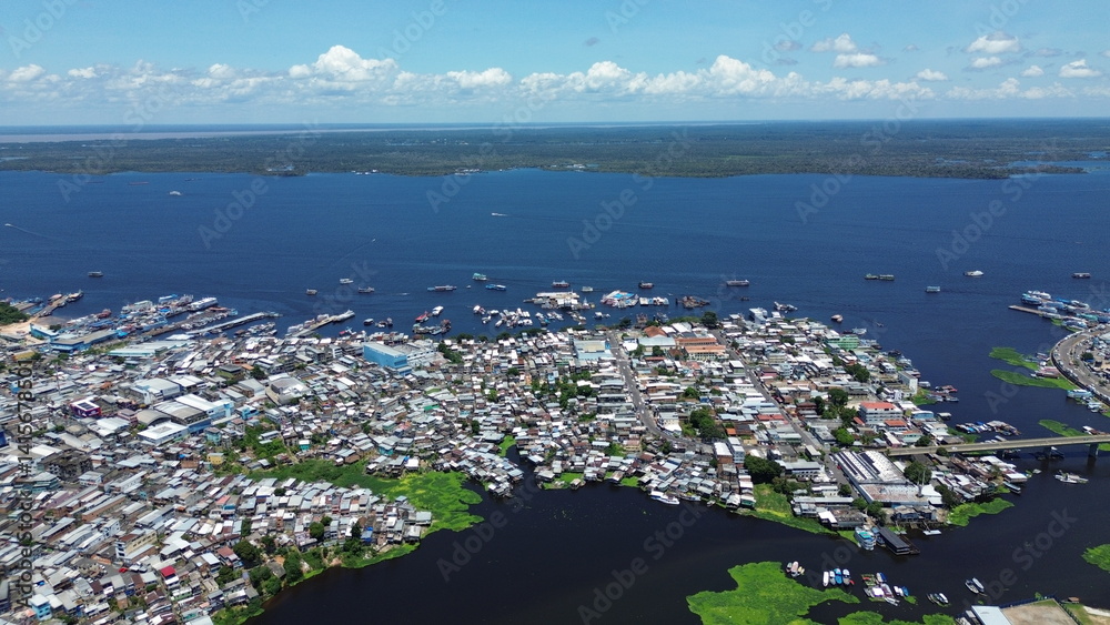 Fototapeta premium The Educandos neighborhood is located between the Manaus stream (Cachoeirinha) and the neighborhood of the same name.