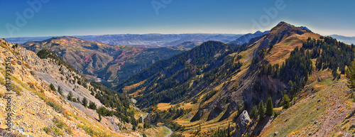 Obraz na płótnie Box Elder Peak hiking views from trail, American Fork Canyon. Lone Peak, Mt Timpanogos, Wasatch Range Rocky Mountains, Utah, United States. w salonie