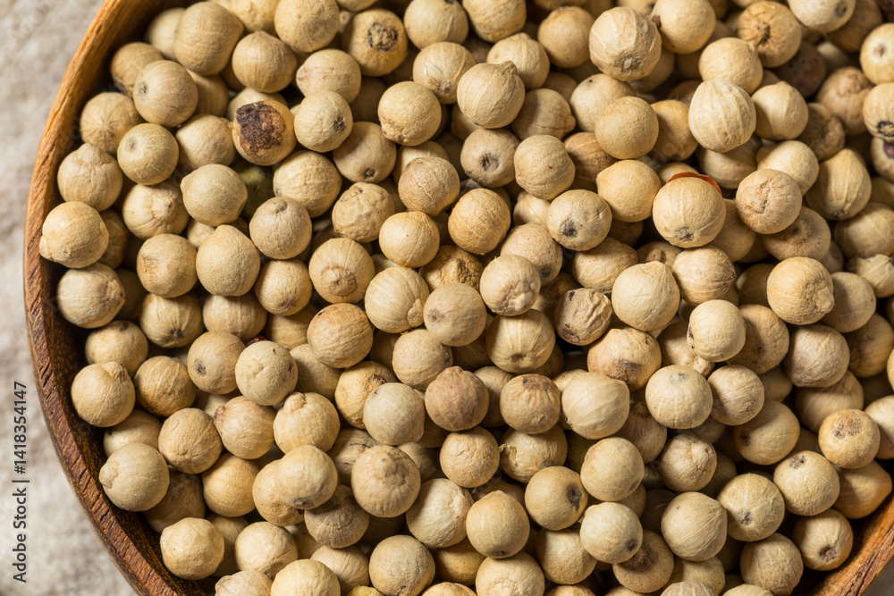 Raw Organic White Peppercorns Raw Organic White Peppercorns